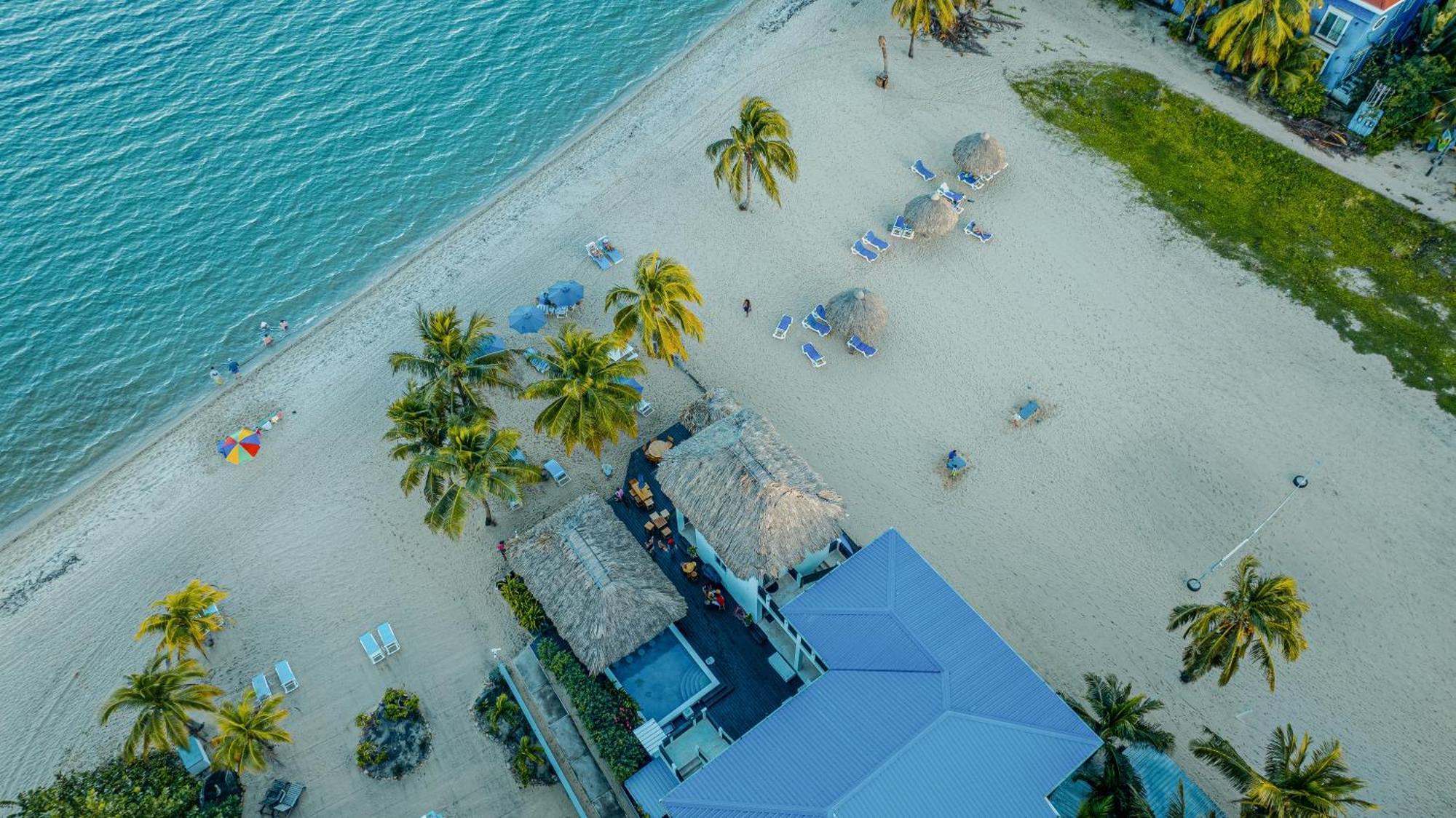 Ocean Breeze Hotel Placencia Exterior photo